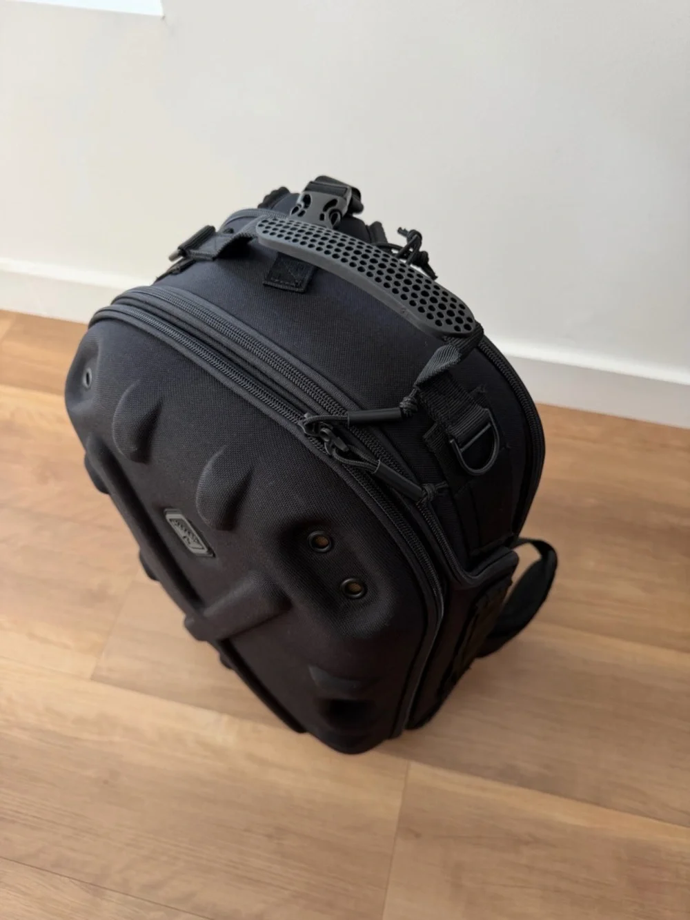 Hazard 4 Blastwall Optics Hard-Shell Sling-Pack